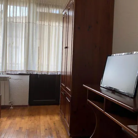 Къща за гости младеновата къща 3*