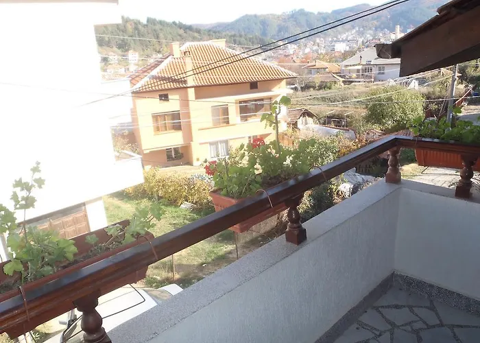 Mladenova House Zlatograd