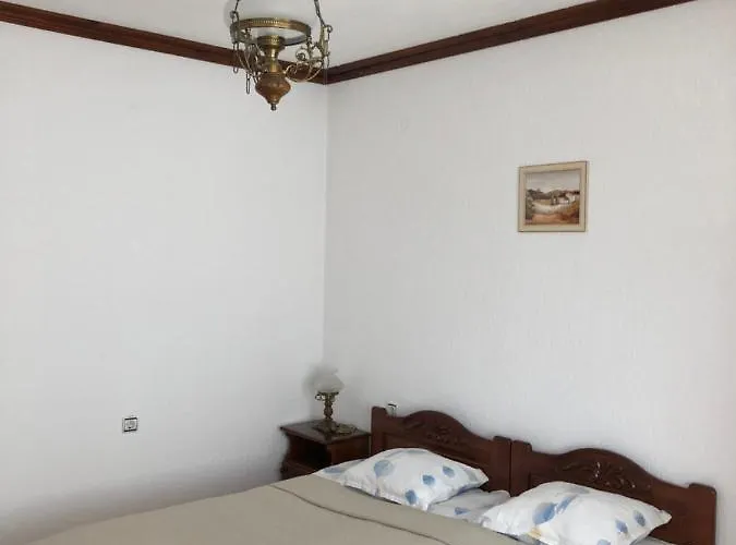 Mladenova House Pensionat