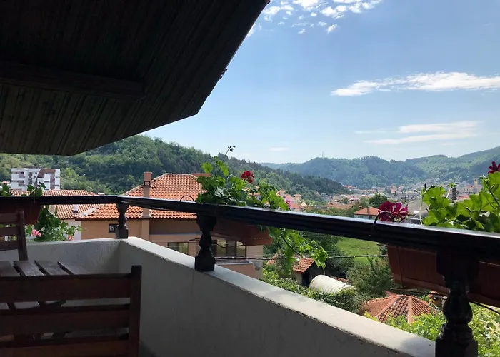 Mladenova House Pensionat Zlatograd